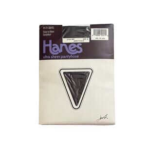 1980s NOS Hanes Sandlefoot Barely Black Ultra Sheer Pantyhose Made in USA Size B